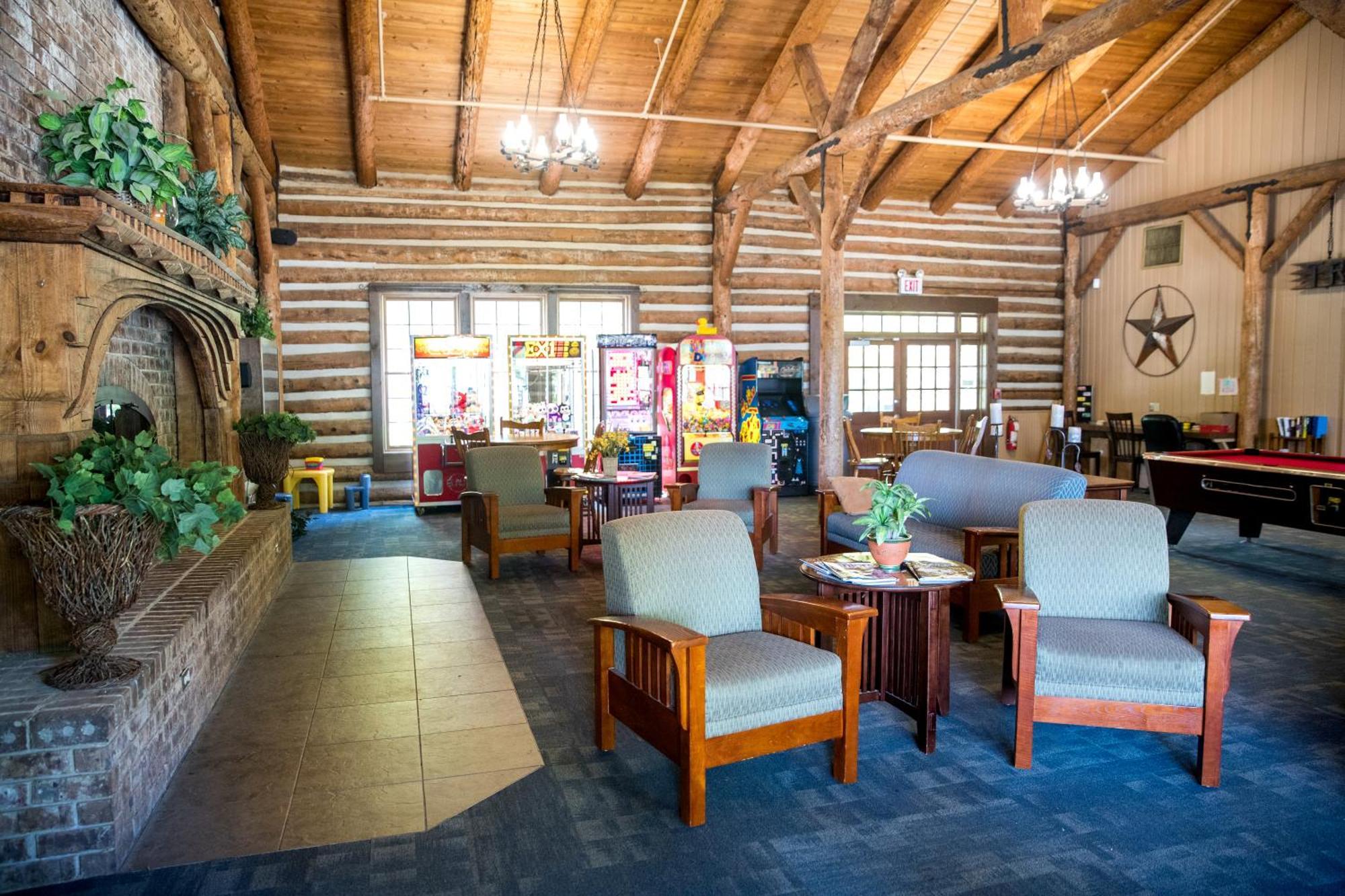 Carowinds Camp Wilderness Hotel Charlotte Exterior photo