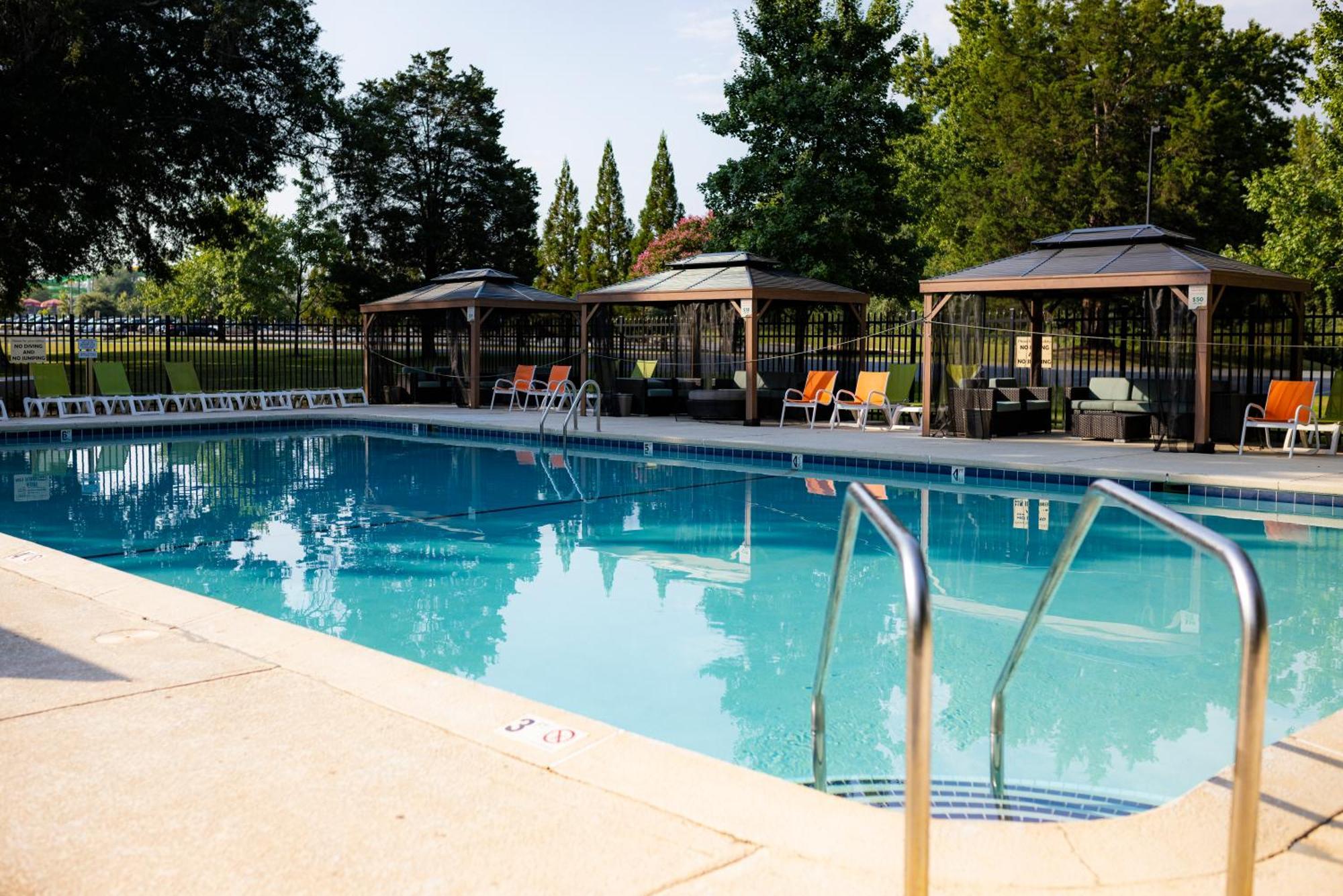 Carowinds Camp Wilderness Hotel Charlotte Exterior photo